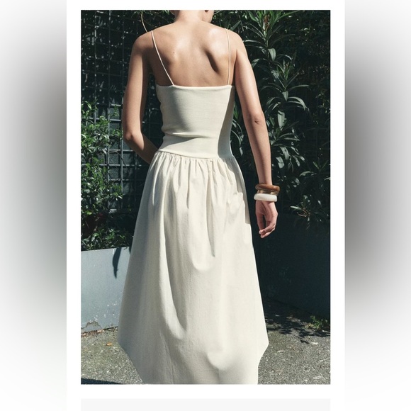 NWT ZARA VACATION blogger fav CUT OUT DRESS Size XL
🚨FIRM PRICE NO DISCOUNT - Picture 12 of 13